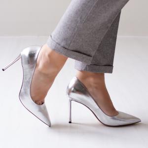 Туфли на шпильке 9546