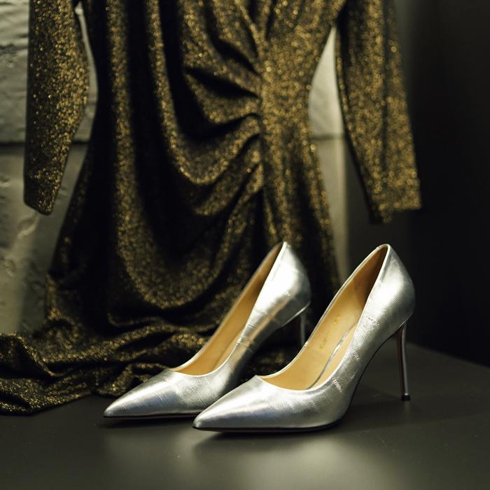 Туфли на шпильке 9546