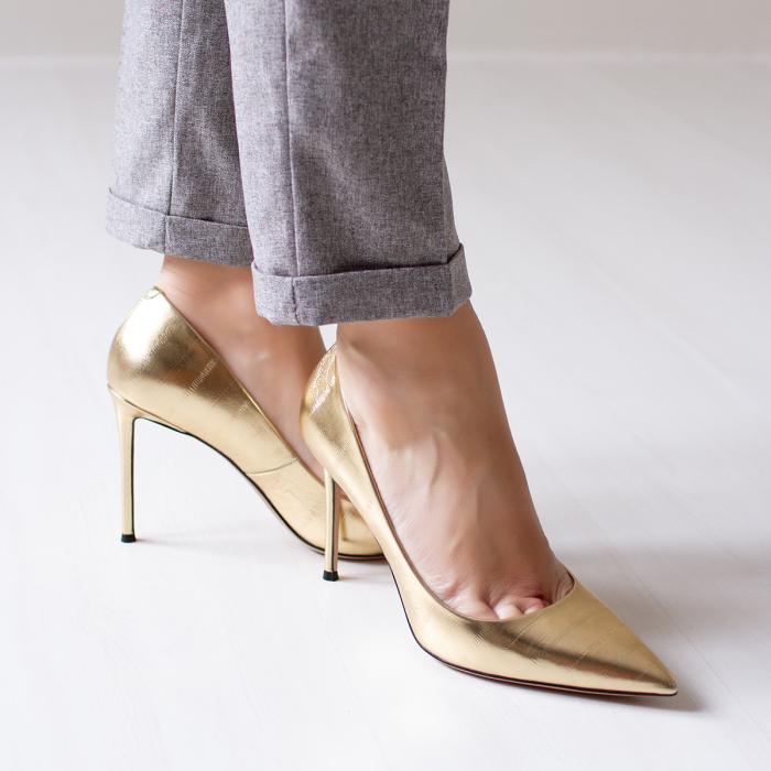 Туфли на шпильке 9547