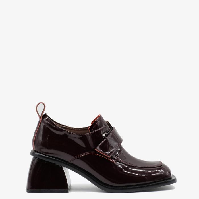 Туфли на каблуке 9690