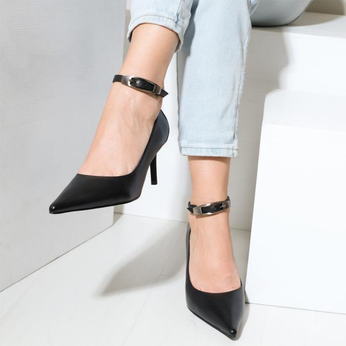 Туфли на шпильке 9702