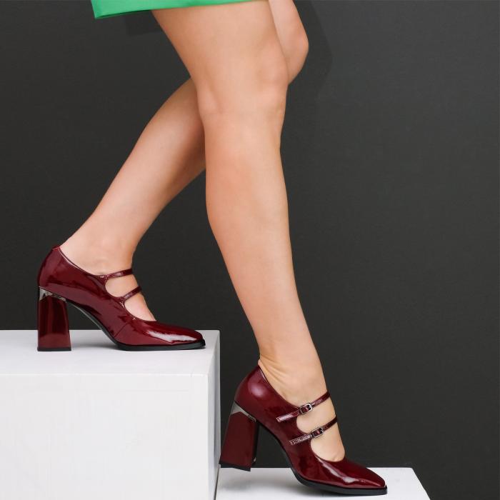 Туфли на каблуке 9724