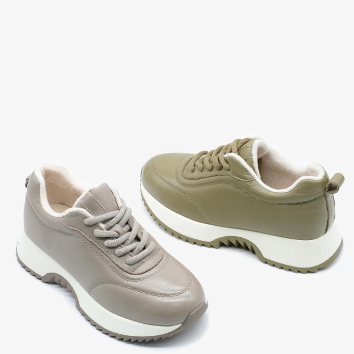 Кроссовки 9876