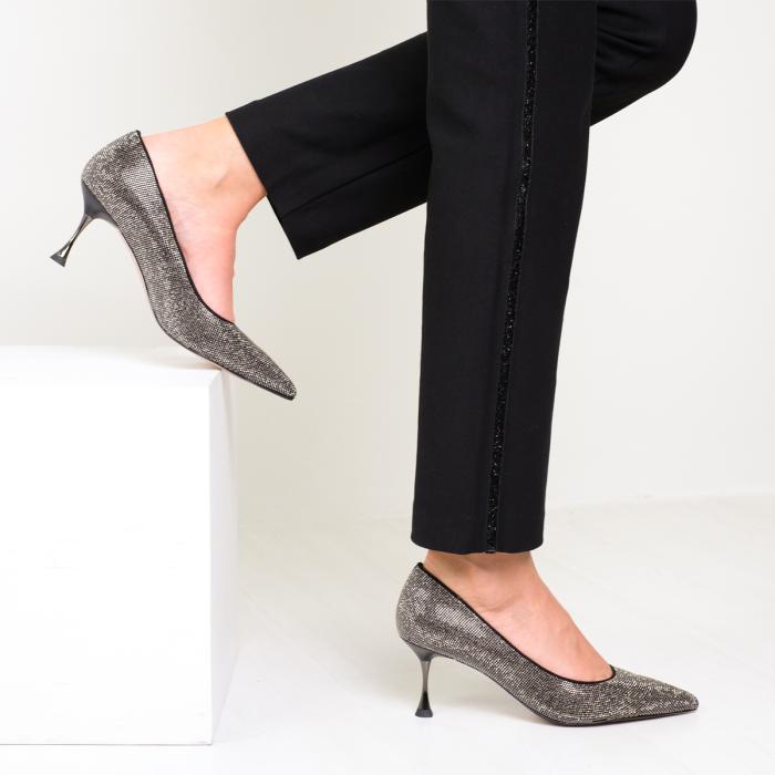 Туфли на шпильке 9980